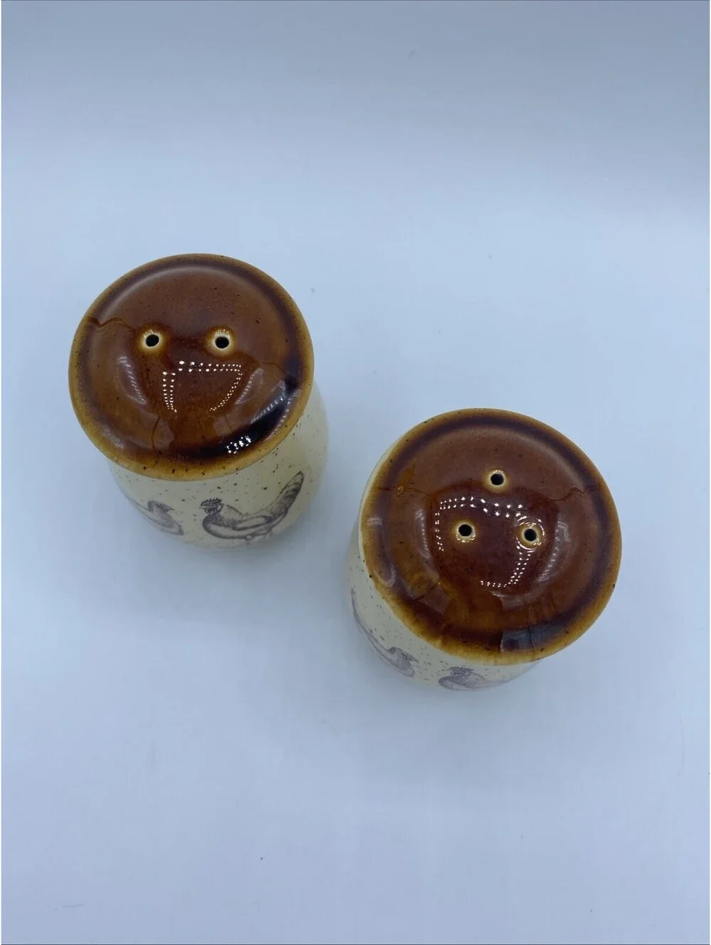 Vg 1979 Enesco COUNTRY ROAD Salt Pepper Shaker Set Hen Rooster Countrycore Japan